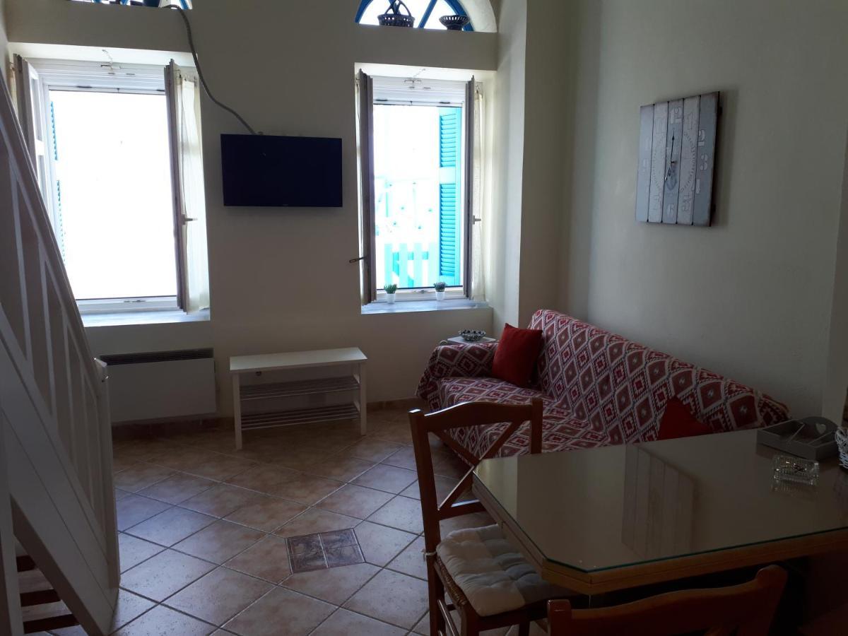 Roula'S Suites Ándros Zewnętrze zdjęcie